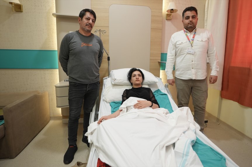 için genç kullandığı ağrısı sıcak hastanelik Karın torbası su oldu patlayınca kız 4