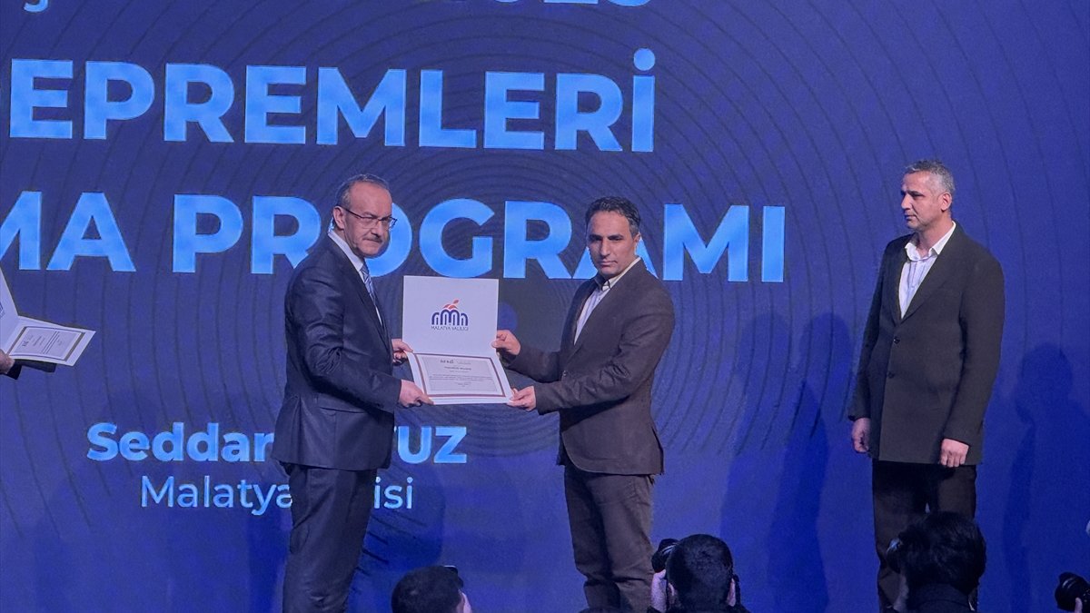 Malatya'da 6 Şubat depremleri anma programı düzenlendi