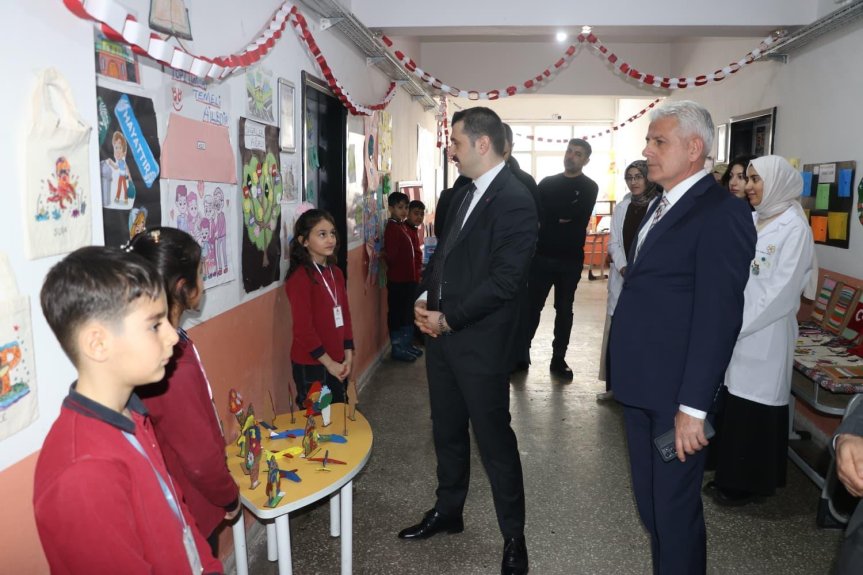 TUTAK GAZİ İLKOKULU BİLİM ŞENLİĞİ SERGİSİ 2