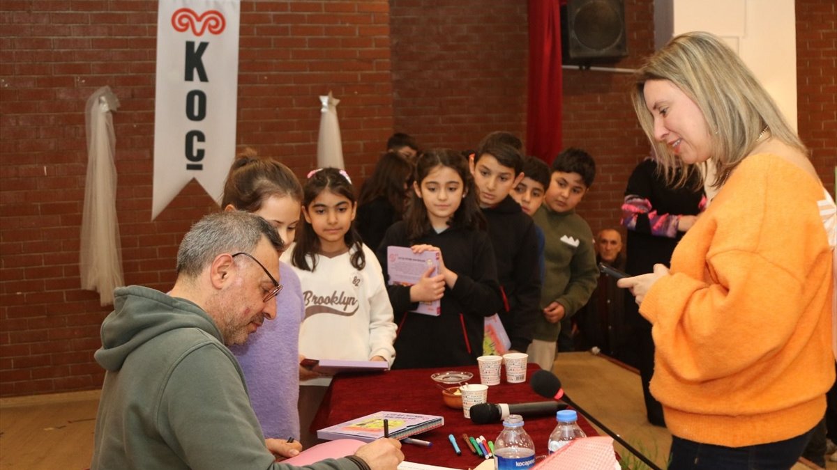 Van'da okur-yazar buluşmaları devam ediyor