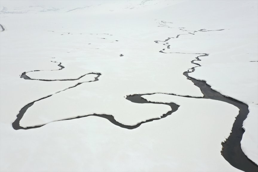 menderesler karla görüntülendi havadan kaplı Ağrı