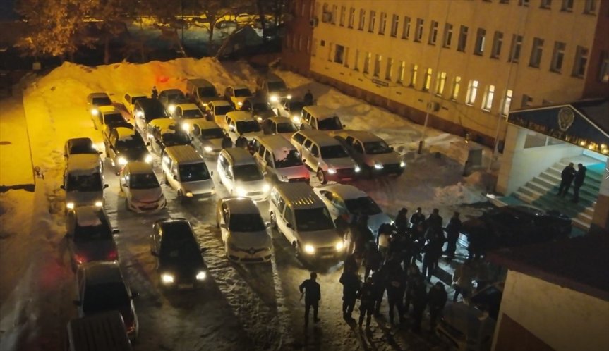 Ağrı merkezli yasa dışı bahis operasyonunda 67 zanlı yakalandı