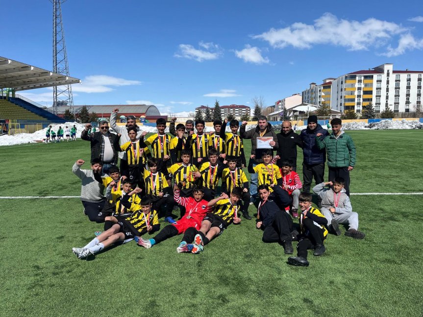 Ağrı Okul Sporları Yıldızlar Futbol Grup Müsabakaları 2