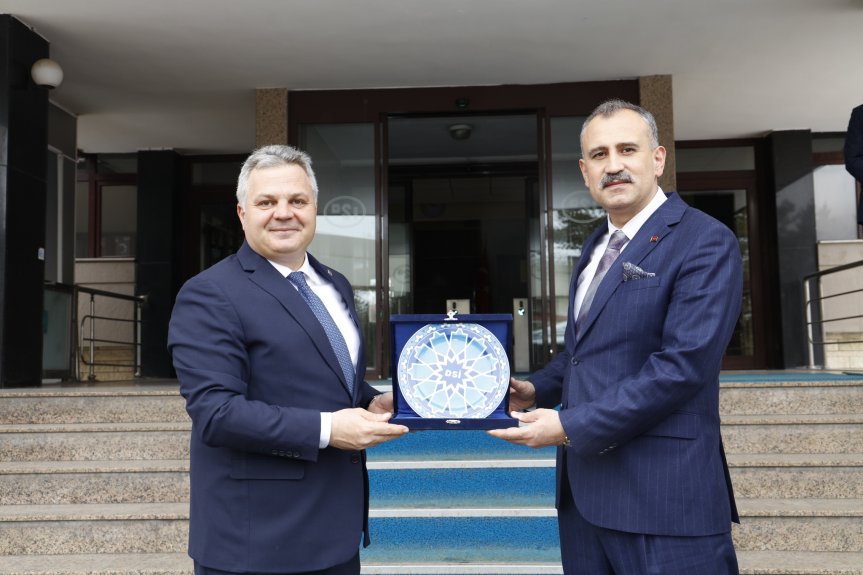 Ağrı Valisi Bozkurt, DSİ 8. Bölge Müdürlüğünü ziyaret etti 1