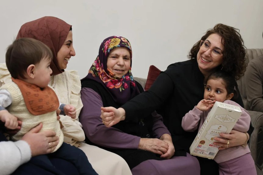 Ağrı Valisi Bozkurt, Şehit Annesi Makbule Doğan