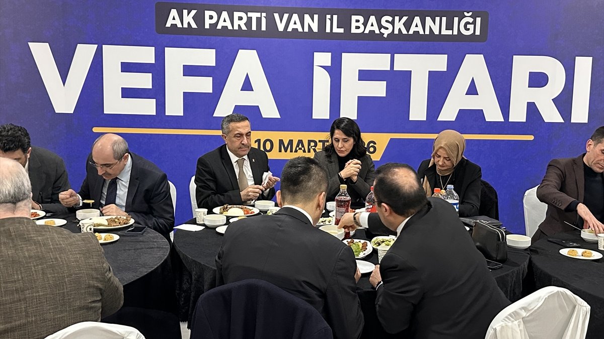 AK Parti Genel Başkan Yardımcısı Tuncer, Van