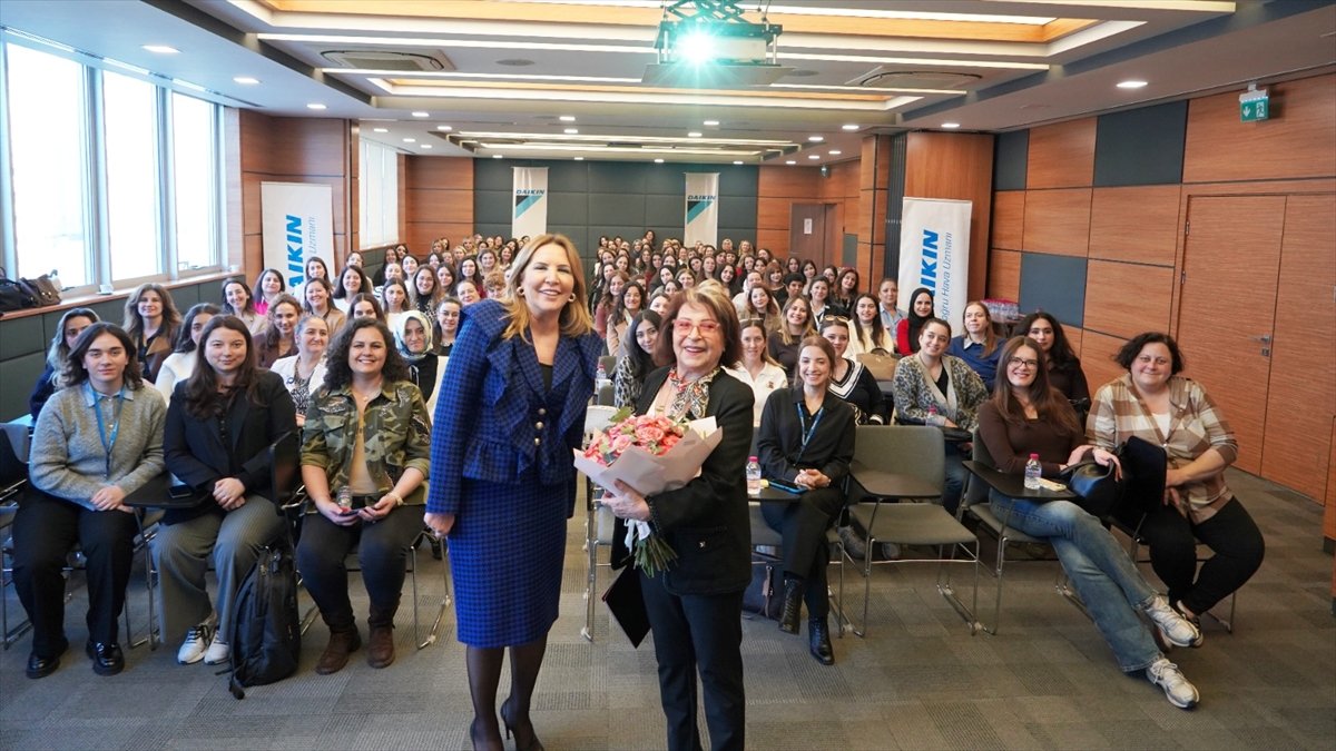 Daikin Türkiye çalışanlarını Gülseren Budayıcıoğlu ile buluşturdu