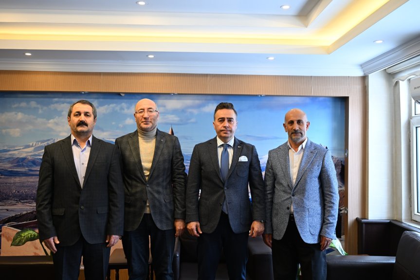 Eğitim-Bir-Sen Ağrı Şubesinden İl Emniyet Müdürü Göksel Önder