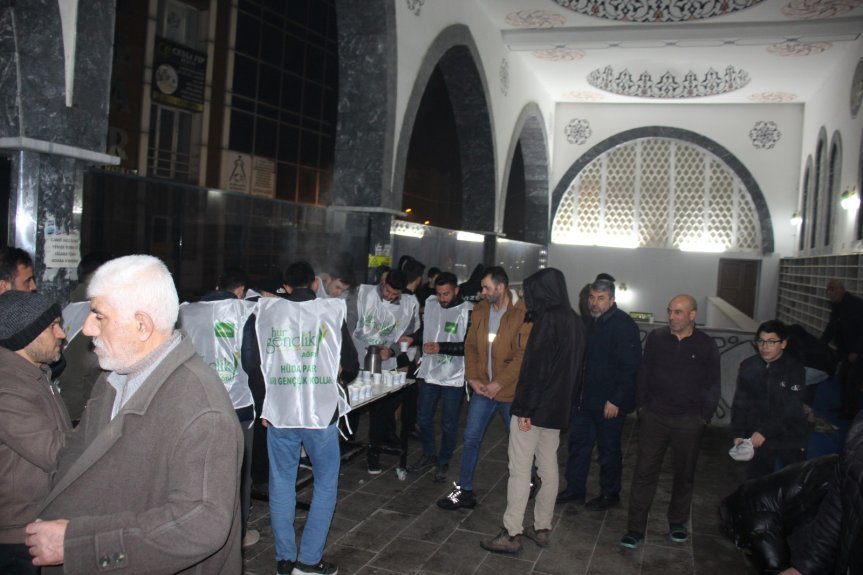 3️⃣ HÜDA PAR Gençlik Kolları