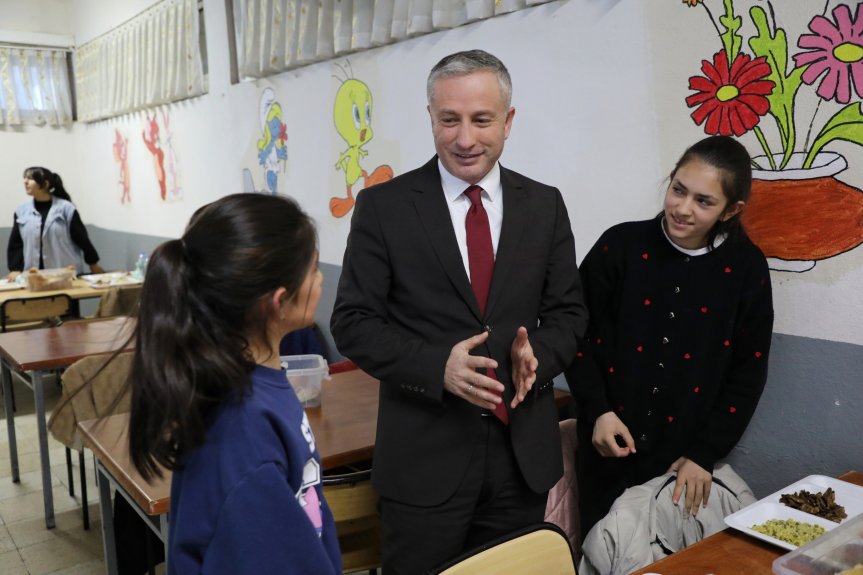 İl Milli Eğitim Müdürü Kökrek öğrencilerle iftarda buluştu 1