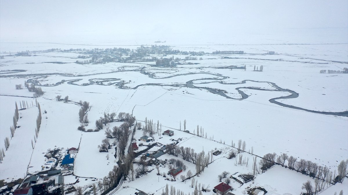 Karla kaplanan Kars Ovası