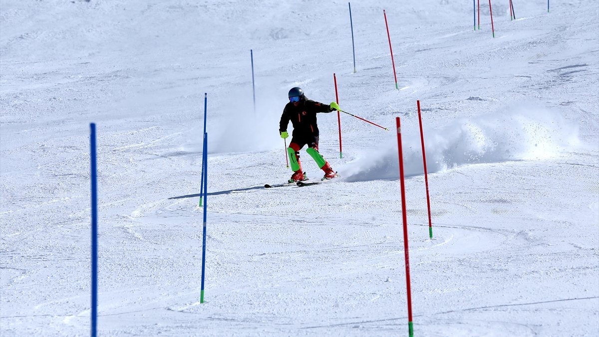 Kayağın özel ikizleri Fransa