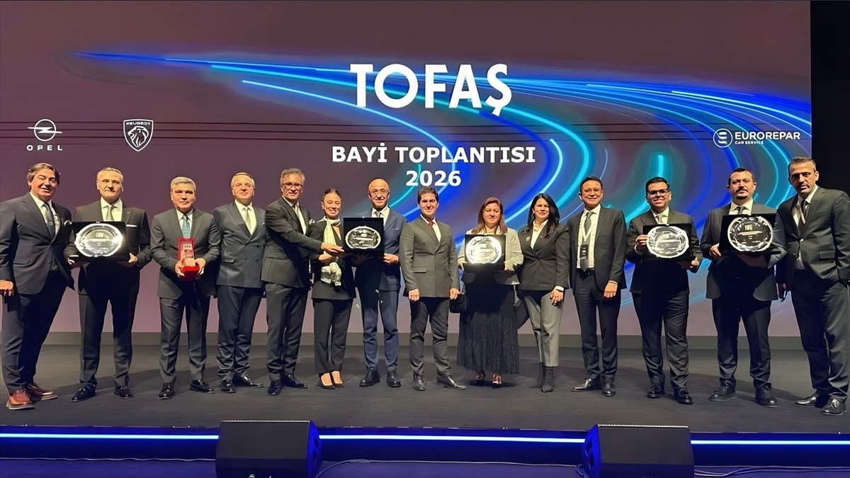 Otokoç şubeleri Tofaş Başarı ve Kıdem Ödülleri