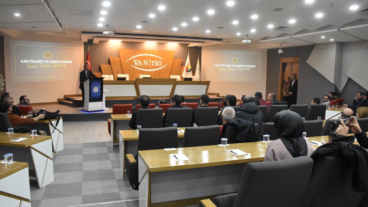 Van TSO Başkanı Takva, basın mensuplarıyla bir araya geldi