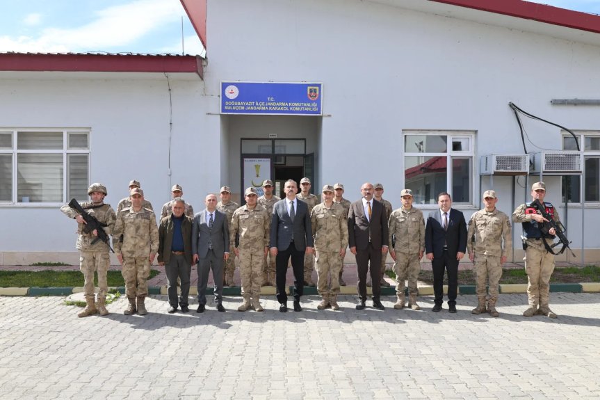 Ağrı Valisi Bozkurt, Doğubayazıt