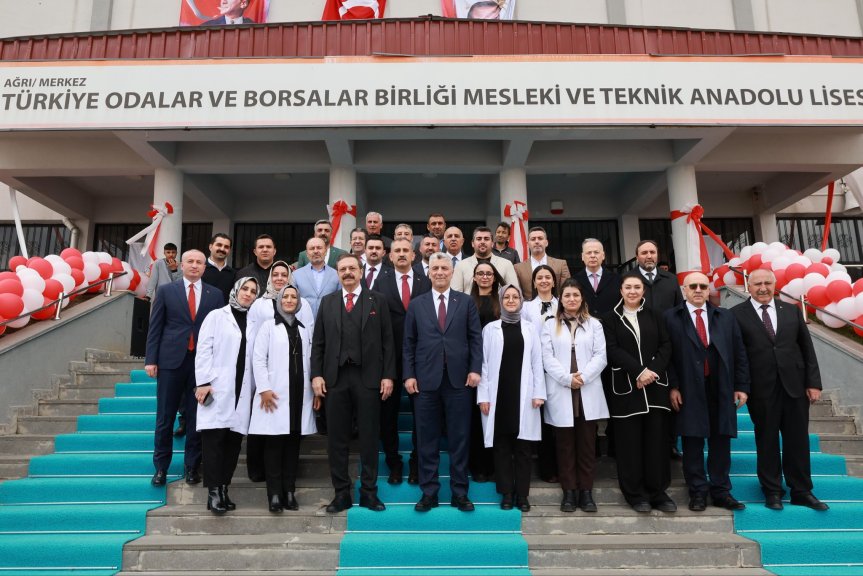 Ticaret Bakanı Ömer Bolat, Ağrı