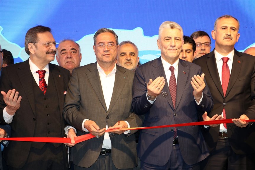 Ticaret Bakanı ömer Bolat, Gürbulak Gümrük Kapısı açılışı 4