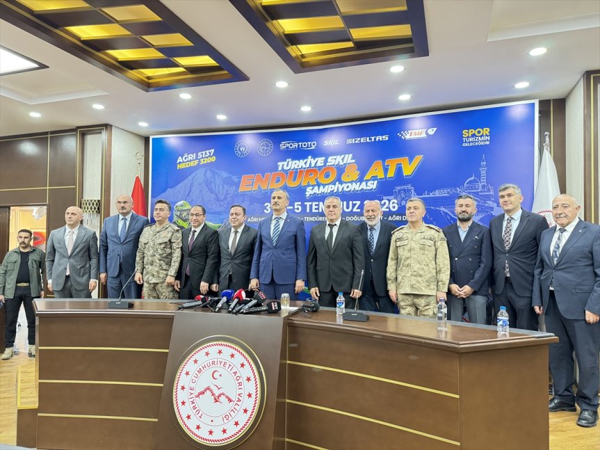 ilk Ağrı ve Türkiye yapıldı Şampiyonası