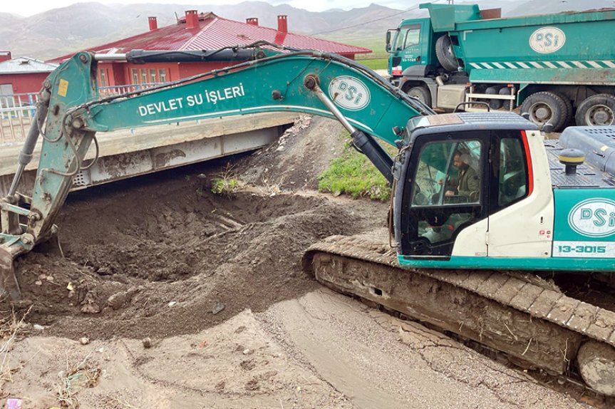 ağrı dsi 85 bölge müdürlüğü araçları 4