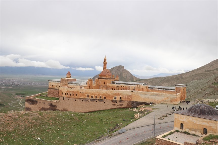 Ulusal Kromatografi Kongresinin yapıldığı İshak Paşa Sarayı