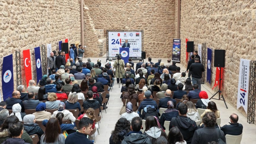Ağrı İshak Paşa Sarayı