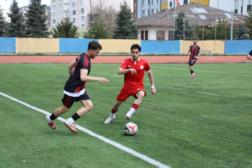 Yurtlig Futbol Heyecanı Ağrı
