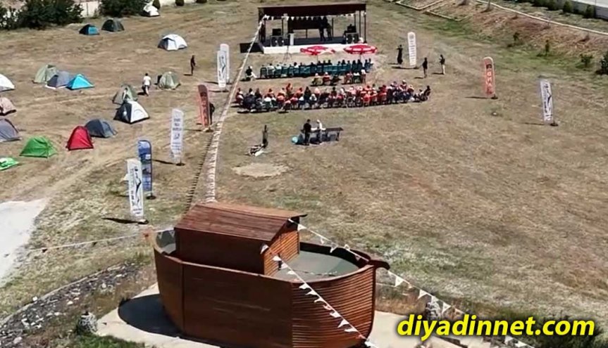 Ağrı'daki uluslararası konferansta davetliler, Büyük Tufan ve Nuh'un Gemisi araştırmalarını takip etti.