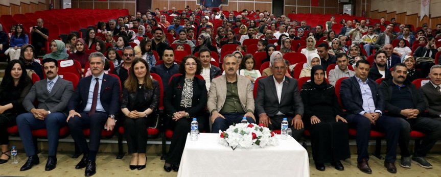 Ağrı'da Ceza İnfaz Personeli Günü programına katılan protokol ve davetliler
