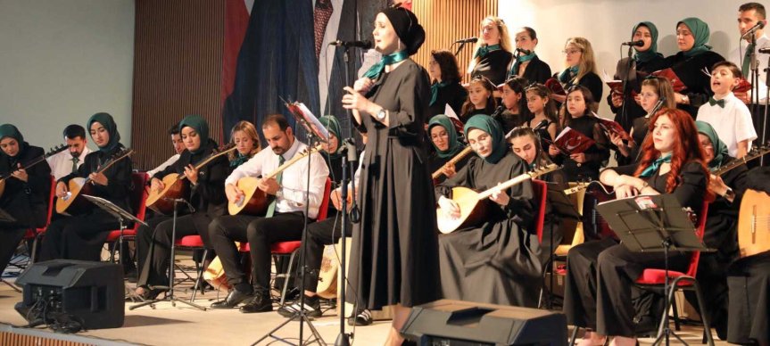 Eleşkirt gençlik konseri el sanatları sergisi 4