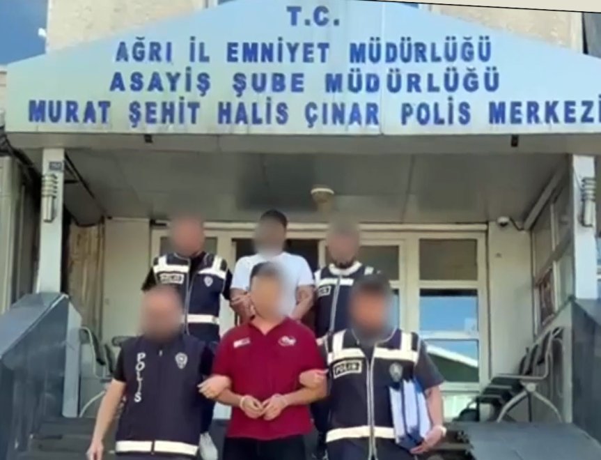 Ağrı merkezli nitelikli dolandırıcılık soruşturmasında gözaltına alınan şüpheliler polis merkezinde görüntülendi.