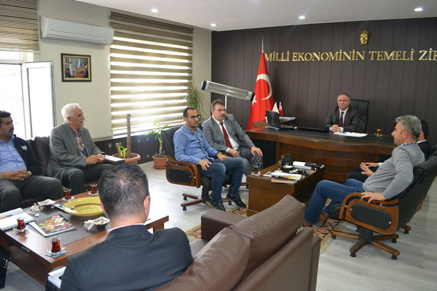 Ağrı'nın köylerinde uygulanacak kazı, dolgu ve sulama çalışmalarının başlangıç ve bitiş tarihleri değerlendirildi.