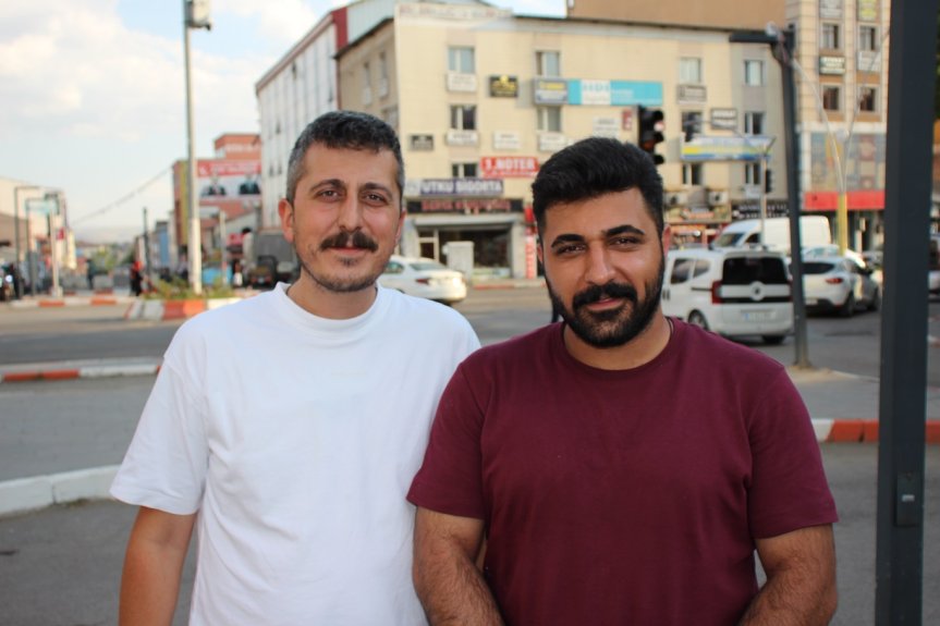 Ağrı'daki ulaşım ve trafik sorunları kentteki planlama eksiklikleri üzerinden mühendisler tarafından değerlendiriliyor.