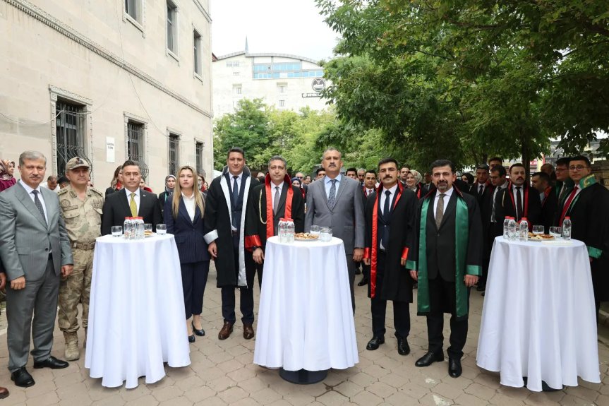 Ağrı'da yeni adli yıl başladı: Yargı mensupları törende buluştu