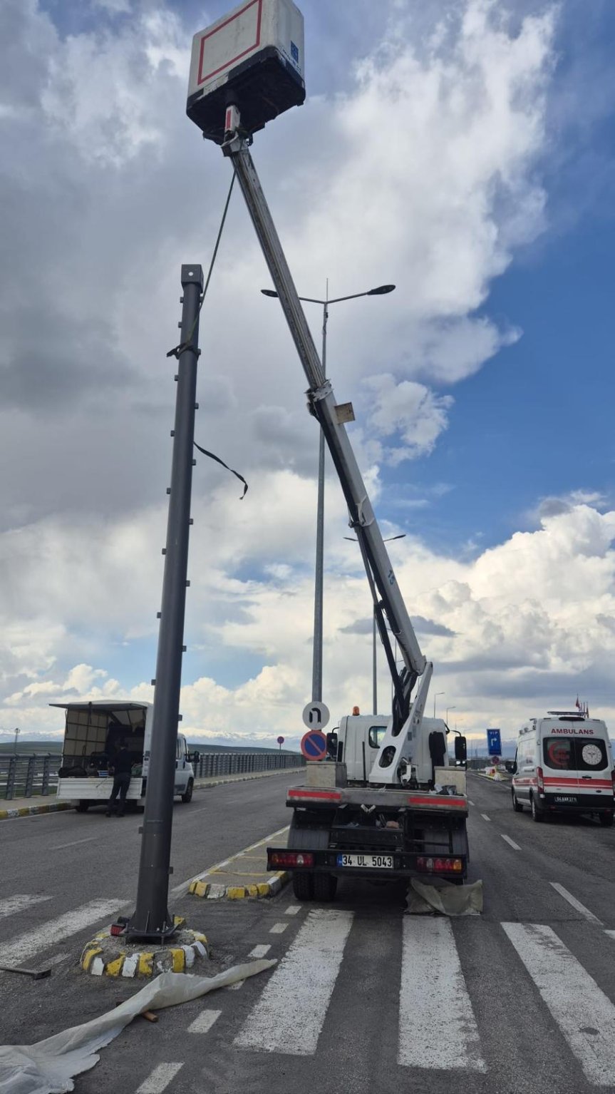 ağrı ahmedi hani havalimanı 1