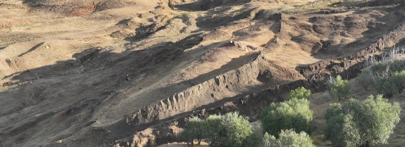 Ağrı Doğubayazıt'ta Nuh'un Gemisi olduğuna inanılan Durupınar Formasyonu ve çevresindeki dağlık arazi